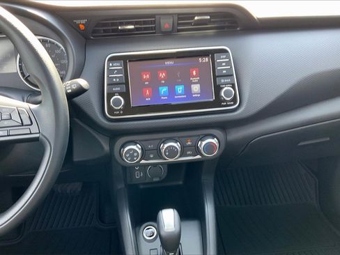 New 2025 Nissan Kicks Play S FWD image 8