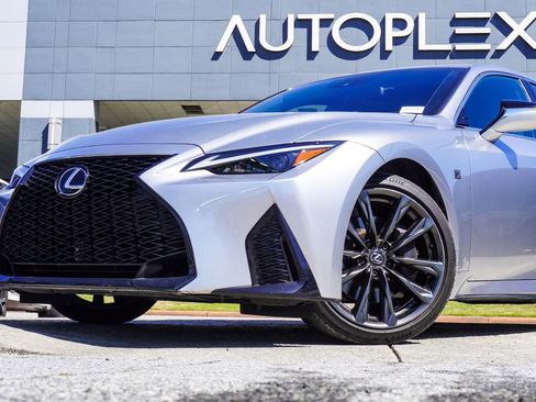 Used 2024 Lexus IS 350 F Sport RWD image 2