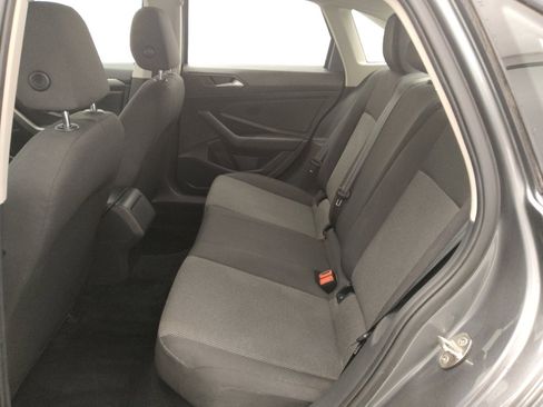 Used 2021 Volkswagen Jetta SE FWD image 18