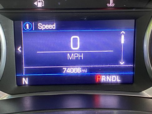 Used 2019 Chevrolet Equinox LT FWD image 21