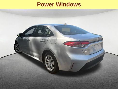 Used 2023 Toyota Corolla LE w/ Carpet Mat Package (TMS) FWD image 10