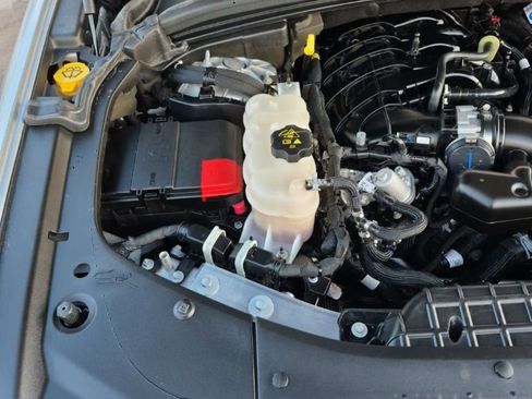 Used 2023 Jeep Grand Cherokee Altitude image 55