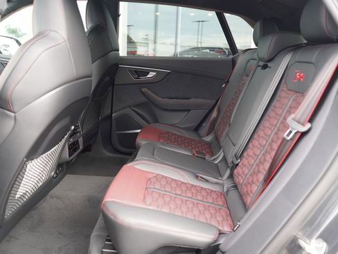 New 2026 Audi RS Q8 performance image 7