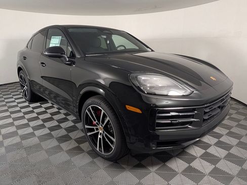 New 2026 Porsche Cayenne S AWD/4WD image 9