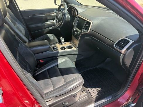 Used 2014 Jeep Grand Cherokee Limited AWD/4WD image 17