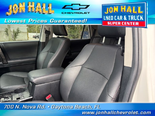 Used 2021 Toyota 4Runner TRD Off-Road Premium w/ Moonroof Package AWD/4WD image 18