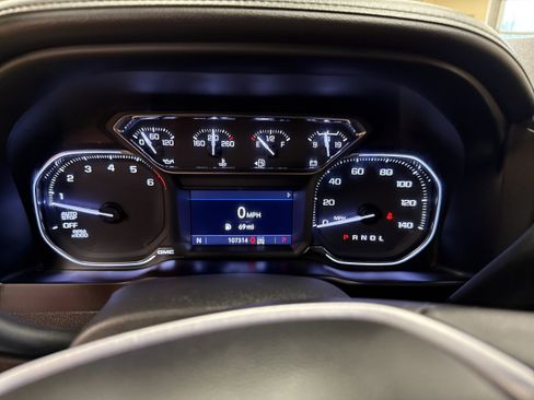 Used 2020 GMC Sierra 1500 Elevation w/ Elevation Value Package AWD/4WD image 37
