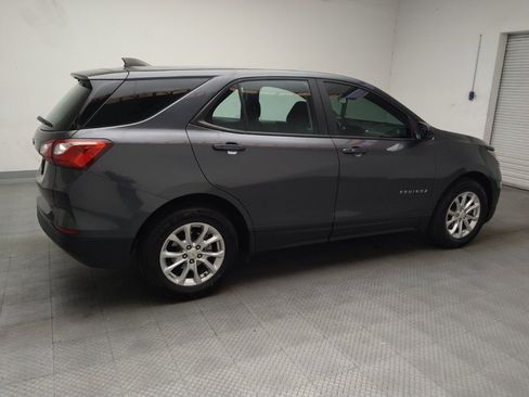 Used 2020 Chevrolet Equinox LS FWD image 10