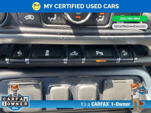 Used 2015 Chevrolet Silverado 1500 LT w/ All Star Edition AWD/4WD image 32