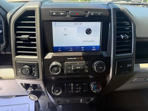 Used 2022 Ford F250 XL w/ STX Appearance Package AWD/4WD image 18