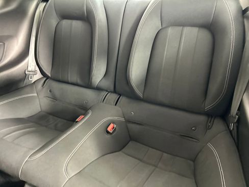 Used 2021 Ford Mustang Coupe image 24