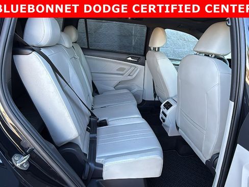 Used 2022 Volkswagen Tiguan SE R-Line image 27