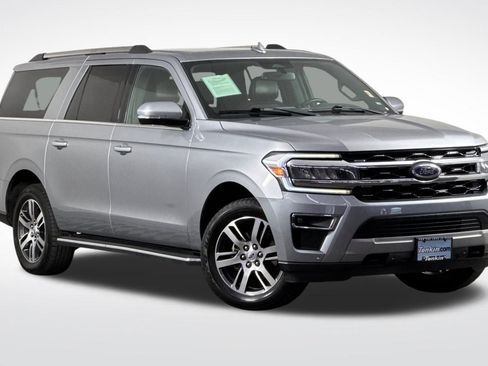 Used 2022 Ford Expedition Max Limited image 2