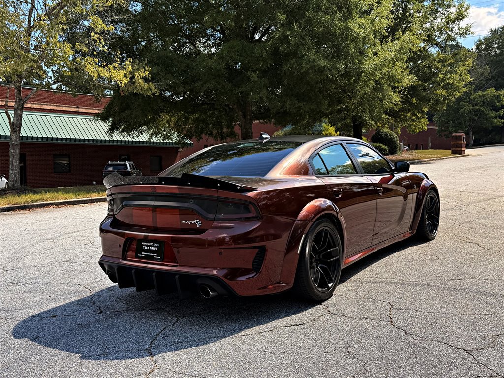 Used 2016 Dodge Charger SRT Hellcat RWD image 5