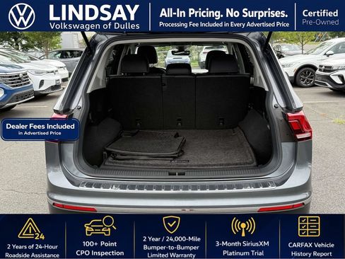 Used 2022 Volkswagen Tiguan SE AWD/4WD image 16