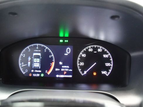 Used 2024 Honda HR-V Sport image 18