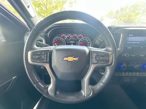 Used 2021 Chevrolet Silverado 1500 LT RWD image 15