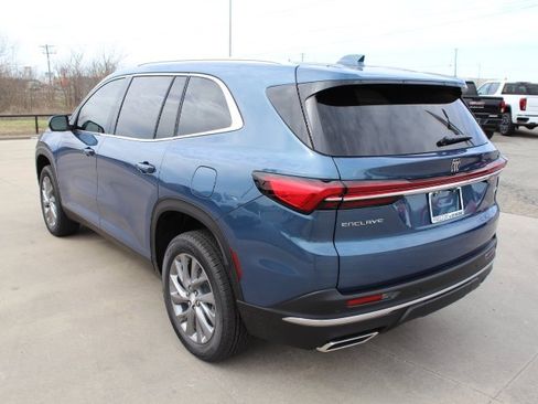 New 2026 Buick Enclave Preferred image 3
