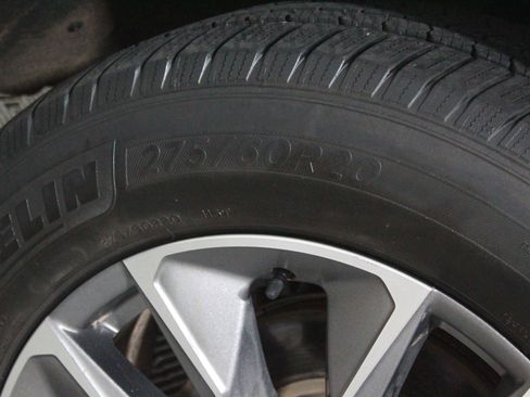 Used 2020 Chevrolet Silverado 1500 RST w/ Texas Edition image 41