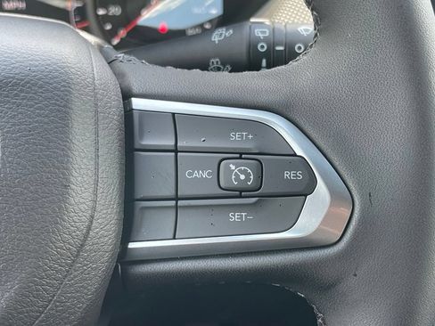 New 2026 Jeep Compass Latitude AWD/4WD image 20