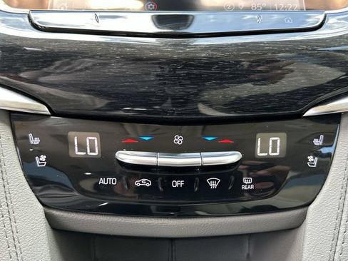 Certified 2023 Cadillac XT6 Premium Luxury FWD image 27