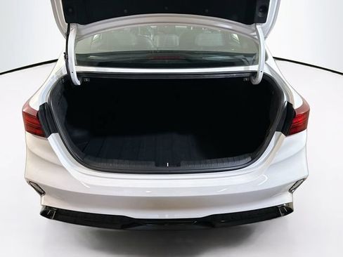Used 2023 Kia Forte GT-Line w/ GT-Line Technology Package FWD image 21