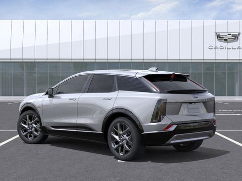 New 2026 Cadillac Optiq Luxury 1 image 3