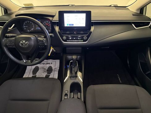 Used 2024 Toyota Corolla LE FWD image 12