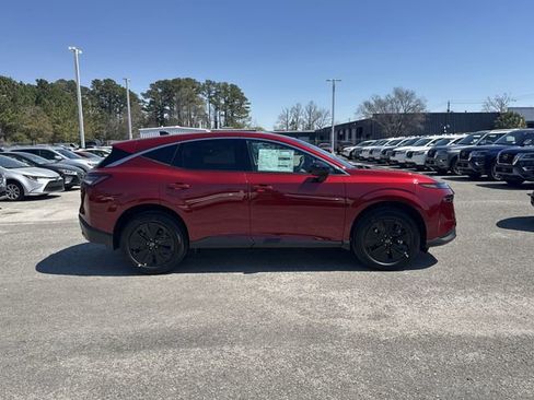 New 2025 Nissan Murano SV image 4