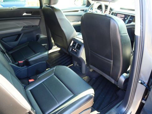 Used 2022 Volkswagen Atlas SE AWD/4WD image 25