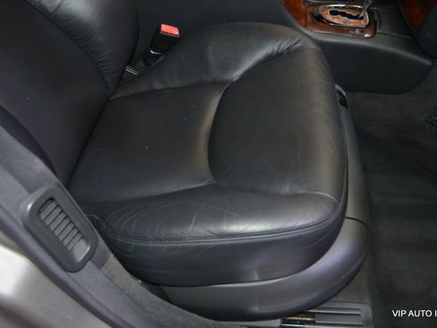 Used 2004 Mercedes-Benz S 500 4MATIC image 18