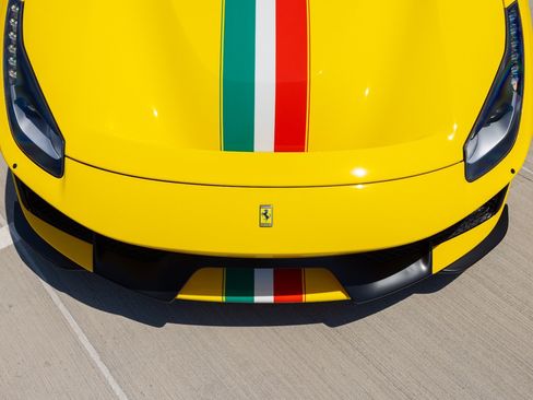 Used 2020 Ferrari 488 Pista Spider RWD image 31
