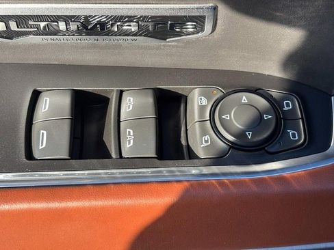 Used 2025 GMC Sierra 1500 Denali Ultimate image 24