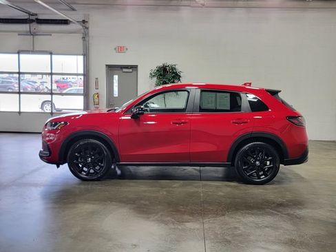 Used 2024 Honda HR-V Sport image 8