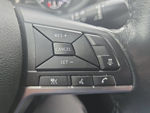 Used 2023 Nissan Sentra SV FWD image 16