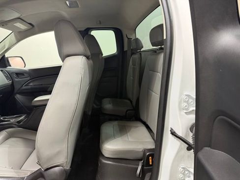 Used 2021 Chevrolet Colorado W/T w/ WT Convenience Package image 19