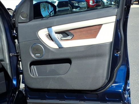 Used 2023 Land Rover Discovery Sport SE R-Dynamic image 14