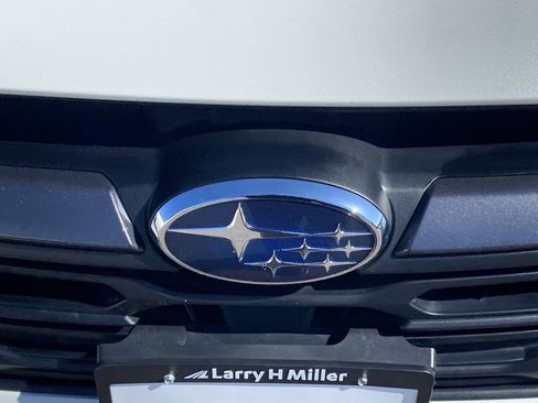 Used 2023 Subaru Outback Limited XT AWD/4WD image 25