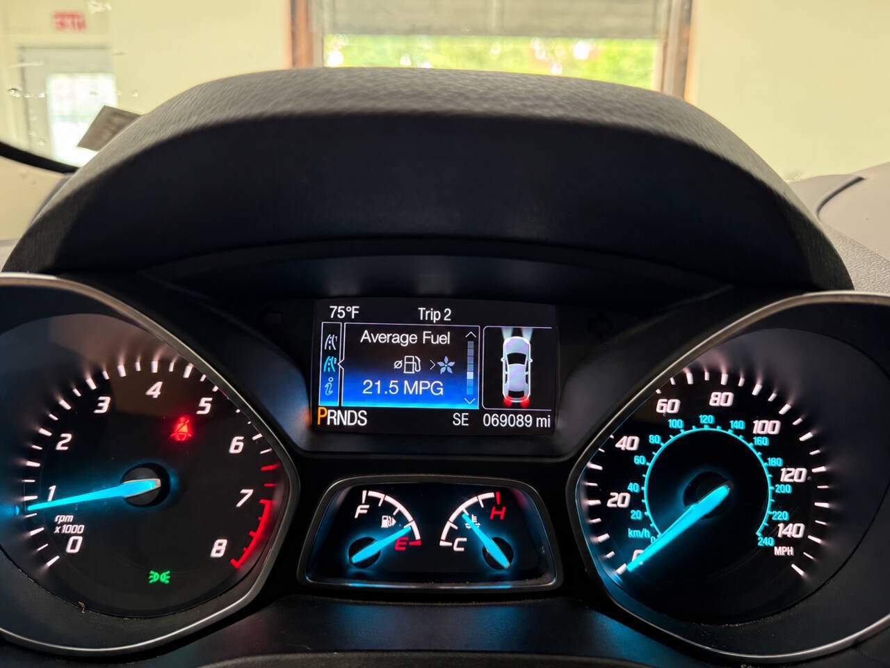Used 2015 Ford Escape Titanium w/ Equipment Group 301A AWD/4WD image 9