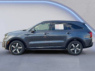 Used 2023 Kia Sorento S FWD video 2