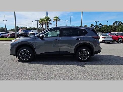 New 2026 Nissan Rogue SV image 26