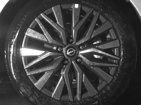 Used 2025 Nissan Altima 2.5 SV image 13