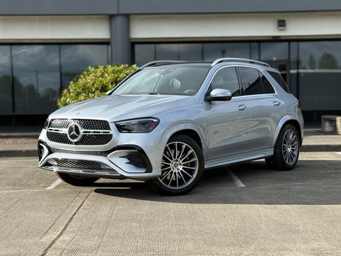Used 2024 Mercedes-Benz GLE 450 4MATIC image 8