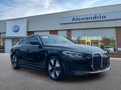 Used 2023 BMW i4 eDrive35 RWD image 1