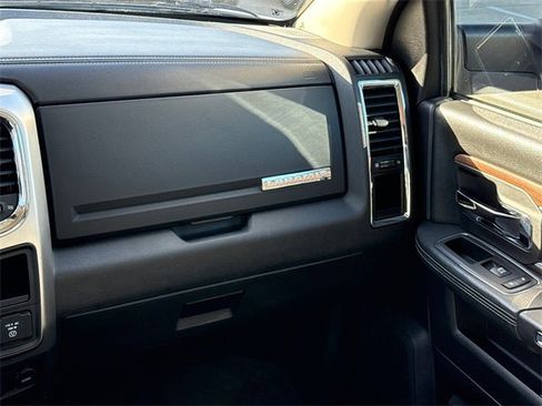 Used 2018 RAM 2500 Laramie image 16