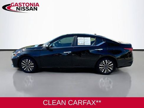Certified 2025 Nissan Altima 2.5 SV FWD image 5