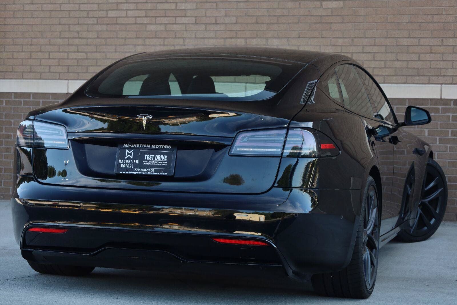 Used 2022 Tesla Model S Standard Range AWD/4WD image 9