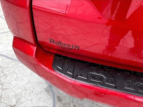 Certified 2023 Toyota 4Runner SR5 Premium w/ Moonroof Package AWD/4WD image 23