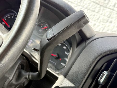 Used 2023 Chevrolet Silverado 1500 Custom Trail Boss image 23