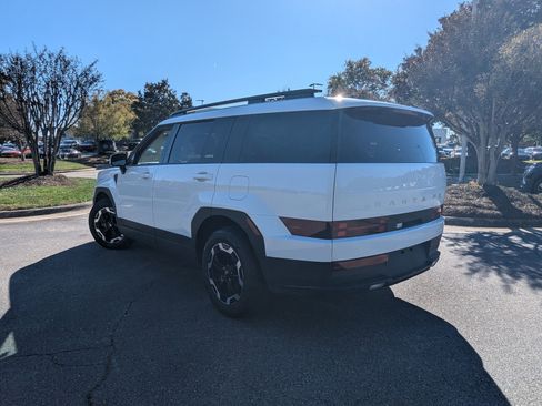 Used 2025 Hyundai Santa Fe SEL image 7